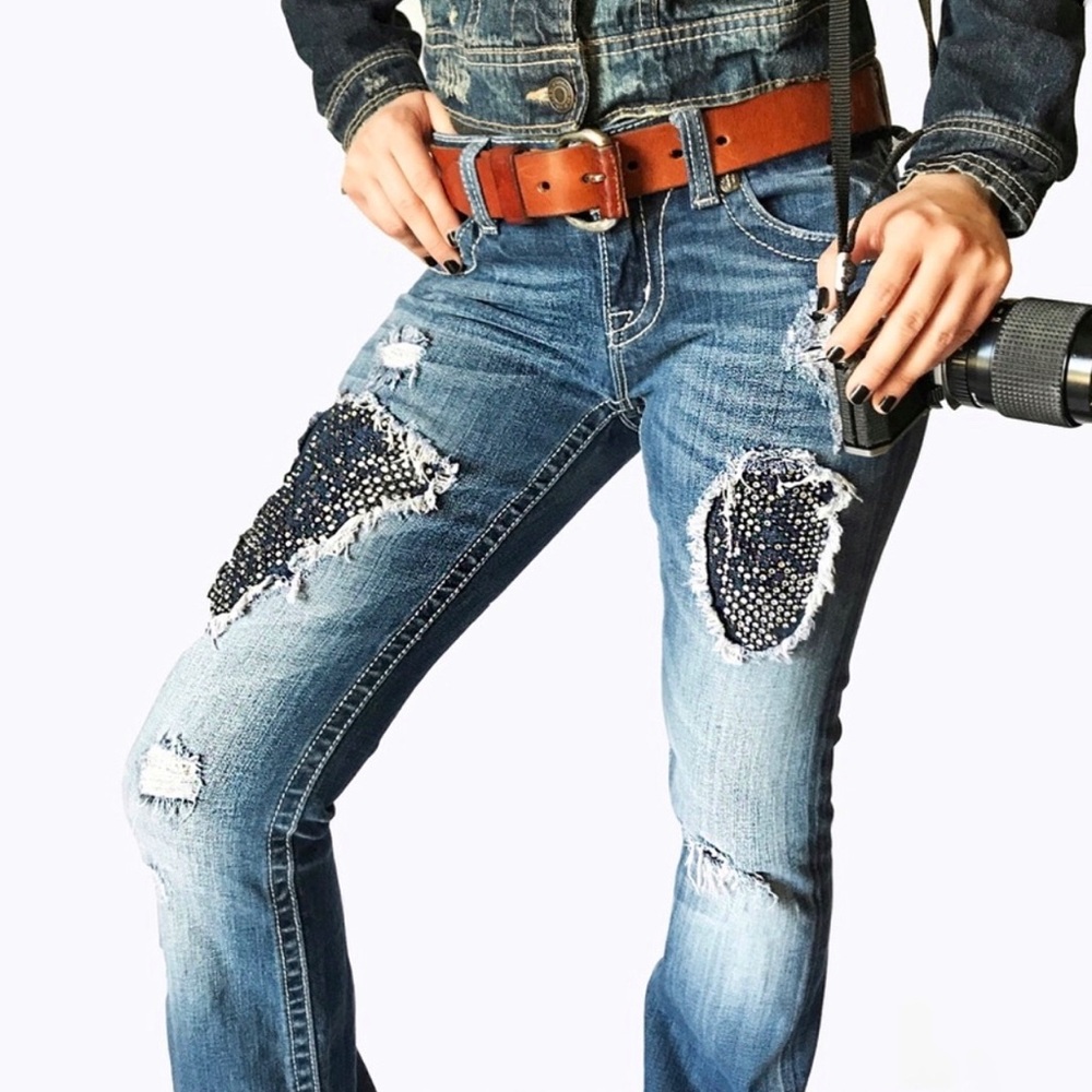 Women’s Distressed Blue Jeans with Rock Stud Patches Length is 33”